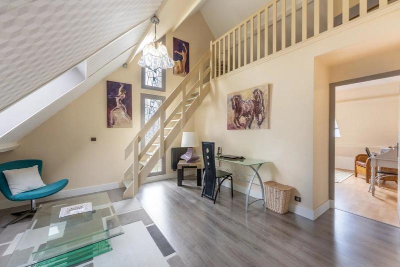 Maison d'architecte - 205 m² - 8 pièces