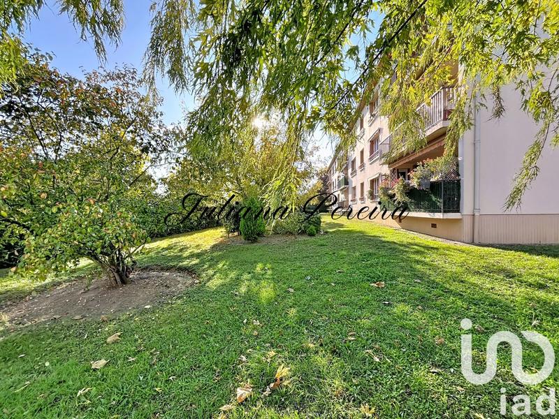 Appartement - 95 m² - 5 pièces