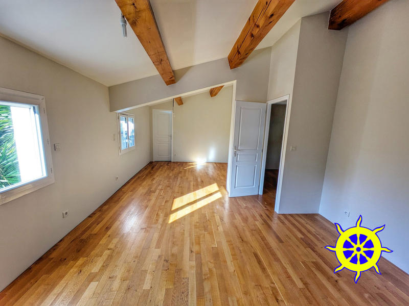 Maison - 133 m² - 6 pièces