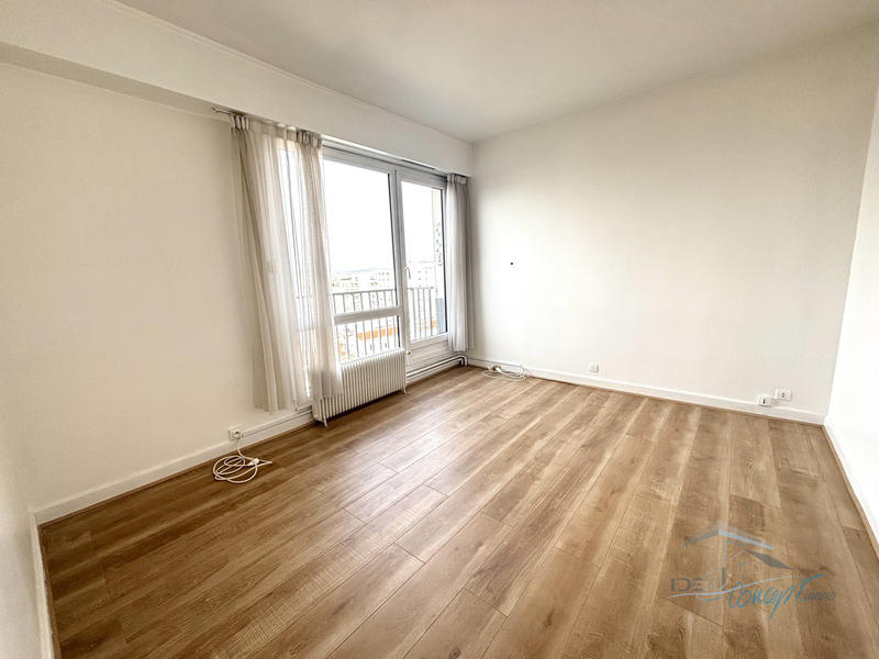 Appartement - 98 m² - 5 pièces