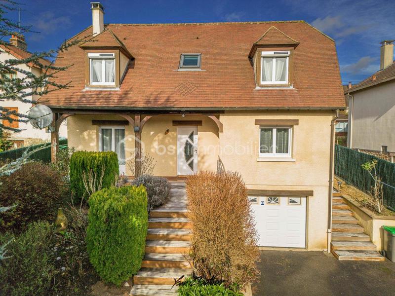 Maison - 110 m² - 5 pièces