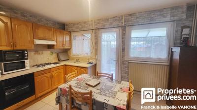 Maison - 88 m² - 4 pièces