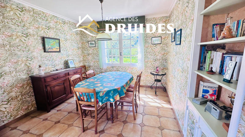 Maison - 90 m² - 5 pièces