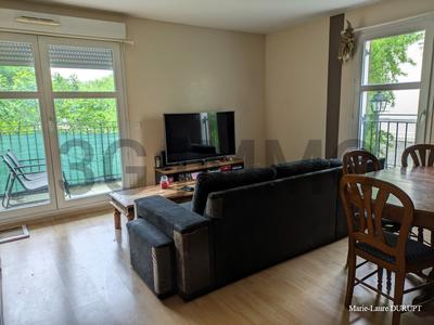 Appartement - 76 m² - 4 pièces