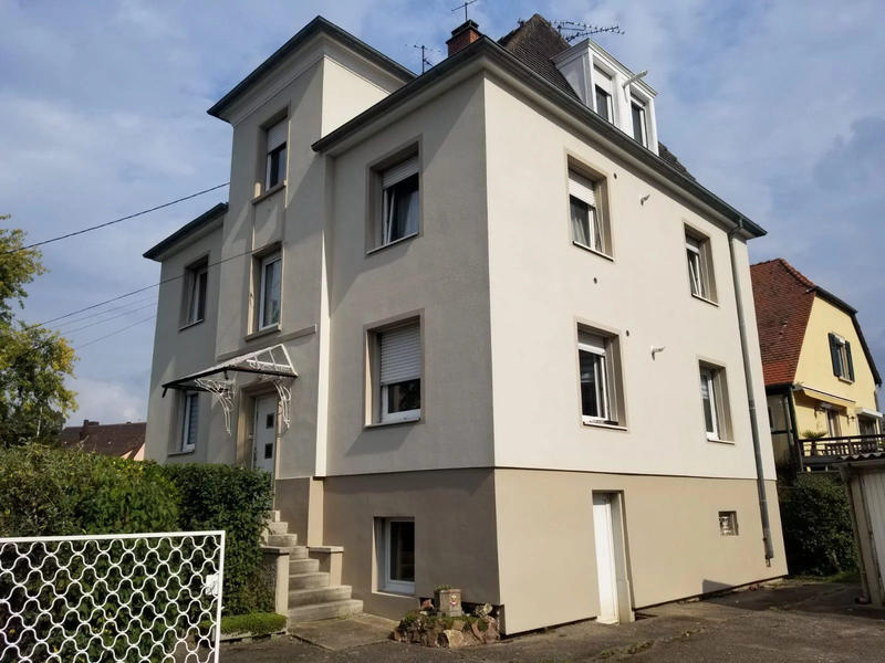Maison - 189 m² - 8 pièces