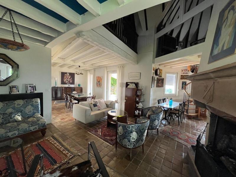 Maison - 152 m² - 6 pièces