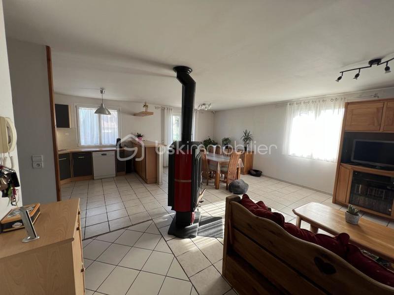 Maison - 140 m² - 8 pièces