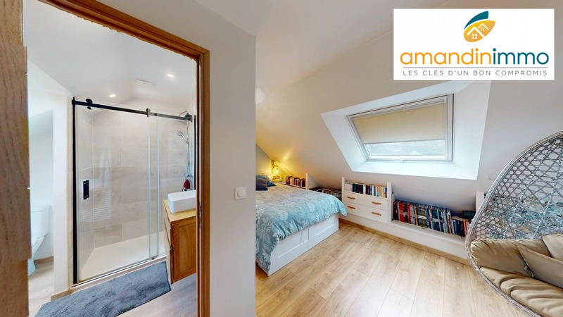 Maison - 105 m² - 6 pièces