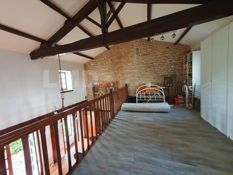 Maison en pierre - 213 m² - 8 pièces