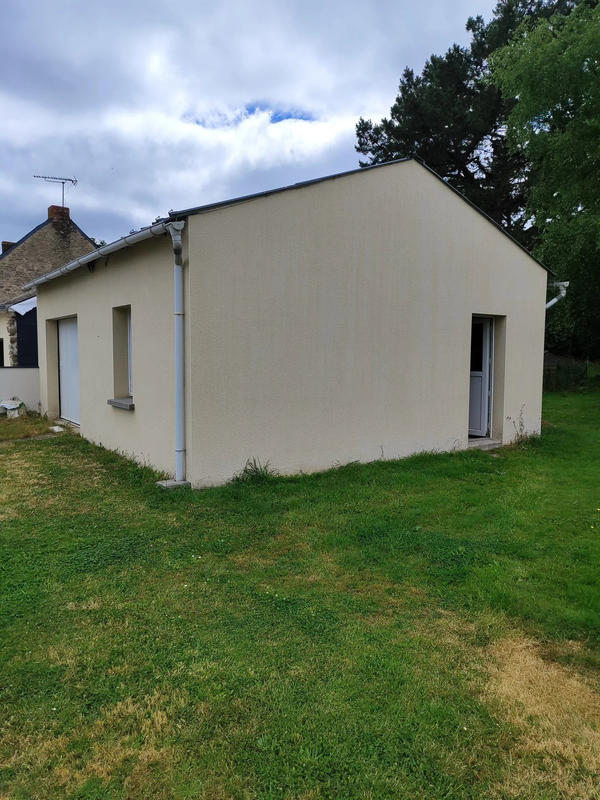 Maison traditionnelle - 92 m² - 4 pièces