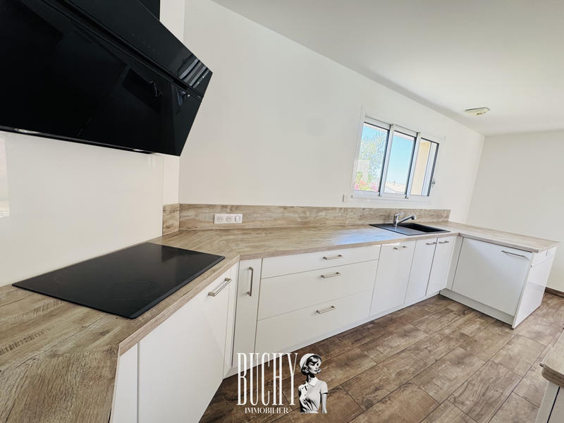 Maison - 94 m² - 4 pièces