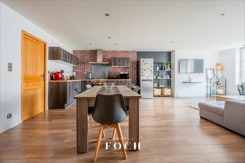 Appartement - 87 m² - 4 pièces