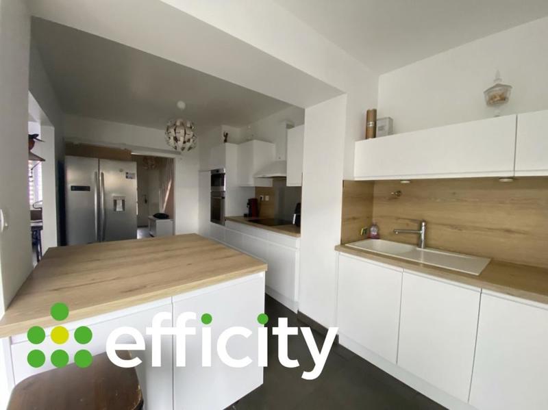 Maison de ville - 151 m² - 5 pièces