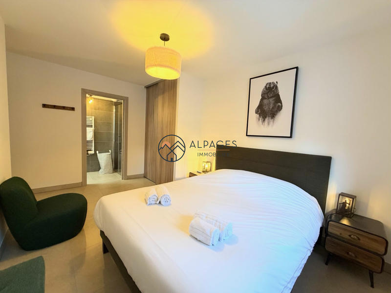 Appartement - 92 m² - 4 pièces