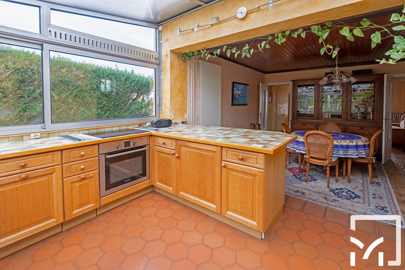 Maison - 98 m² - 6 pièces