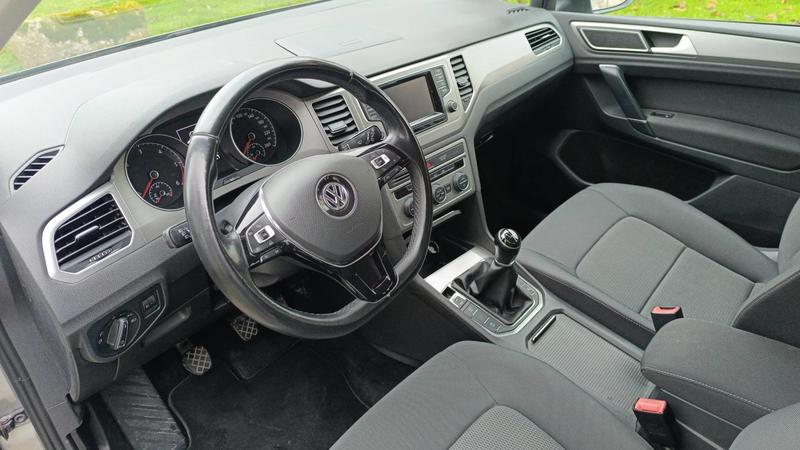 Volkswagen Golf 1.6 Tdi 110 Confortline - Entretien constructeur