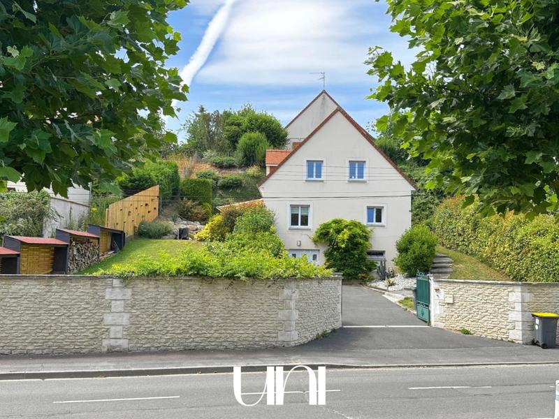 Maison - 135 m² - 5 pièces