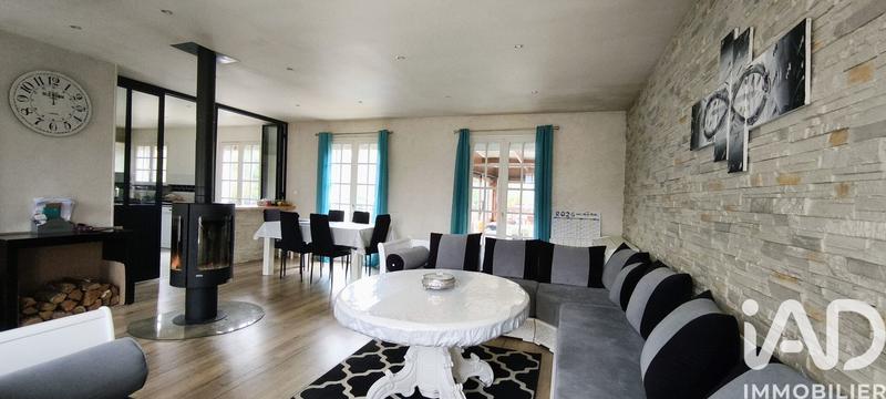 Maison - 167 m² - 6 pièces