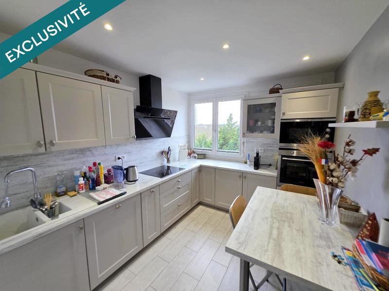 Appartement - 82 m² - 5 pièces