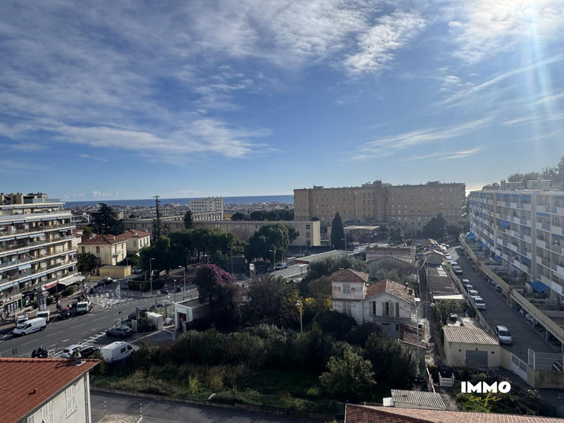 Appartement - 75 m² - 3 pièces