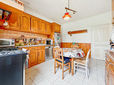 Maison - 150 m² - 8 pièces