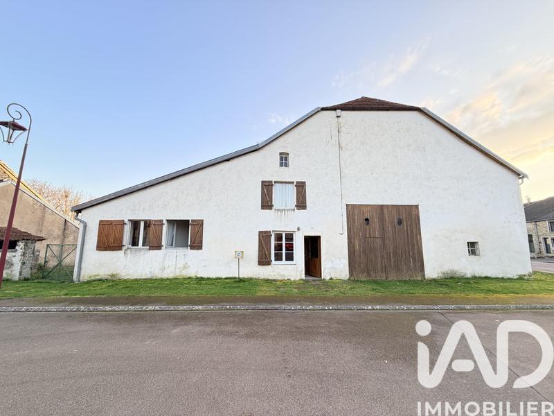 Maison de village - 146 m² - 5 pièces