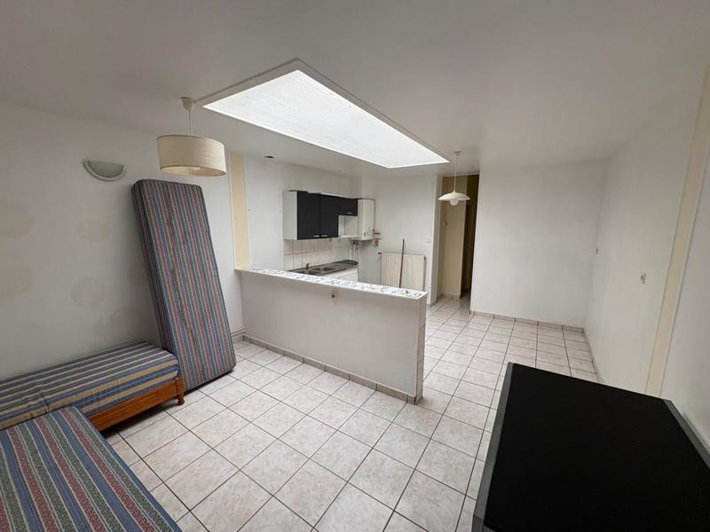 Immeuble - 85 m² - 6 pièces