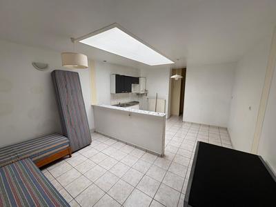 Immeuble - 85 m² - 6 pièces