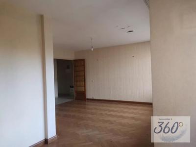 Appartement - 76 m² - 3 pièces