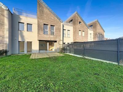 Maison - 148 m² - 6 pièces