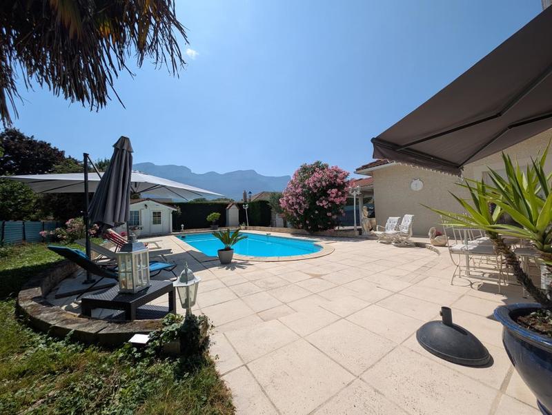 Villa - 150 m² - 6 pièces