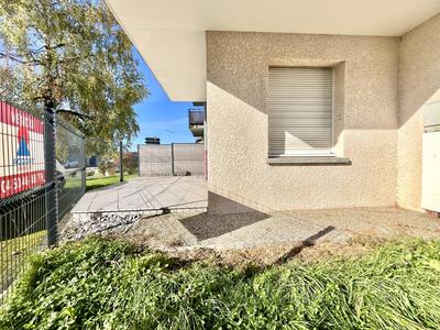 Appartement - 150 m² - 10 pièces