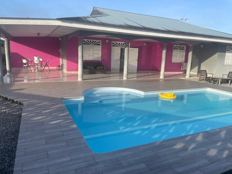 Maison - 100 m² - 5 pièces