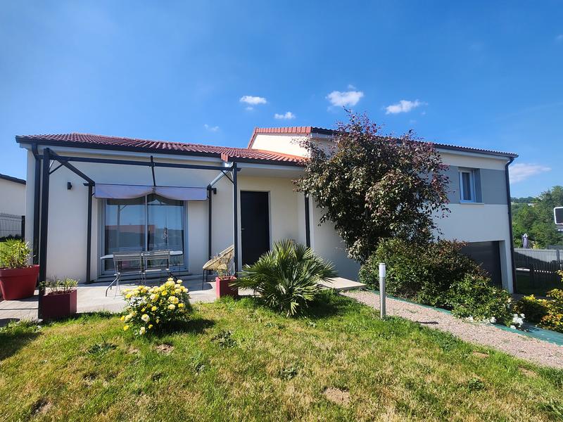 Maison - 152 m² - 7 pièces