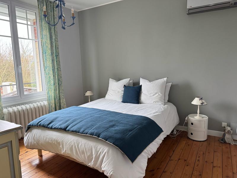 Maison - 154 m² - 9 pièces