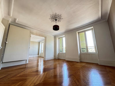 Appartement - 116 m² - 5 pièces