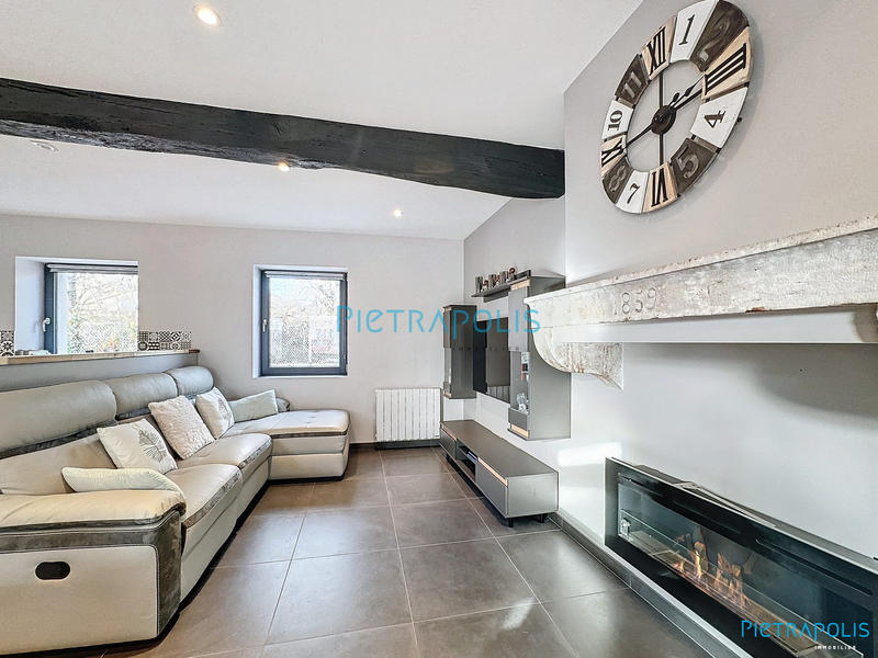 Maison - 137 m² - 6 pièces