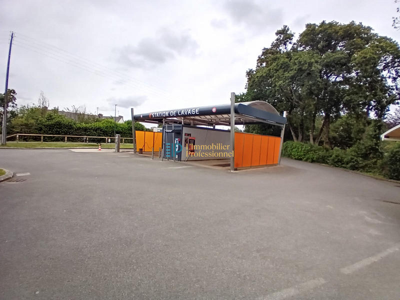 Local d'activités - 1 335 m²