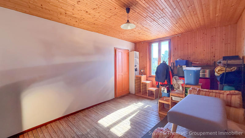 Maison - 179 m² - 6 pièces