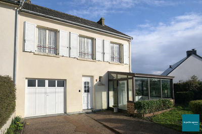 Maison - 85 m² - 5 pièces