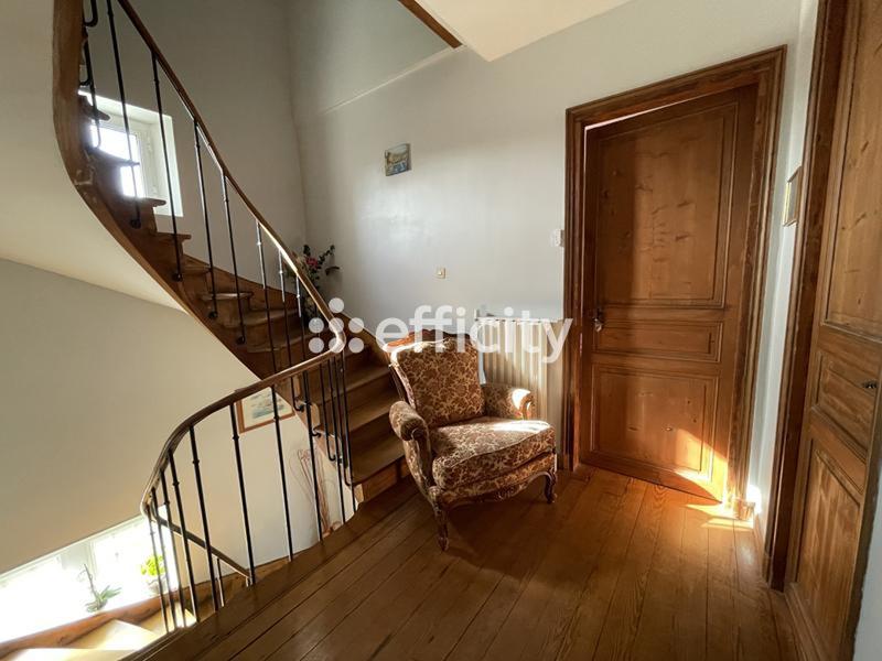 Maison - 184 m² - 6 pièces