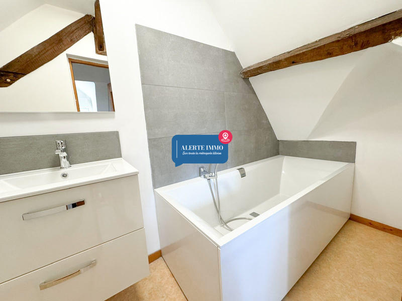 Maison - 103 m² - 5 pièces