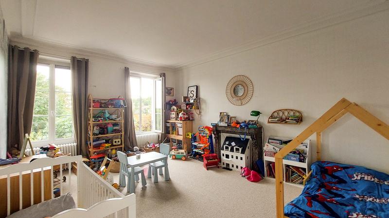 Maison - 133 m² - 6 pièces