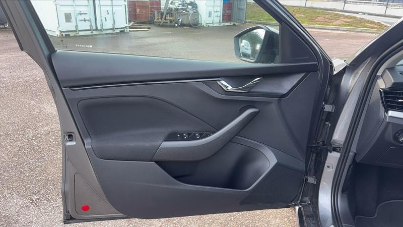 Skoda Scala 1.0 Tsi 110 Dsg7 Ambition