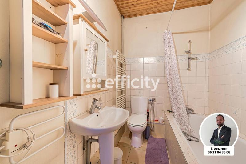 Pavillon - 115 m² - 7 pièces