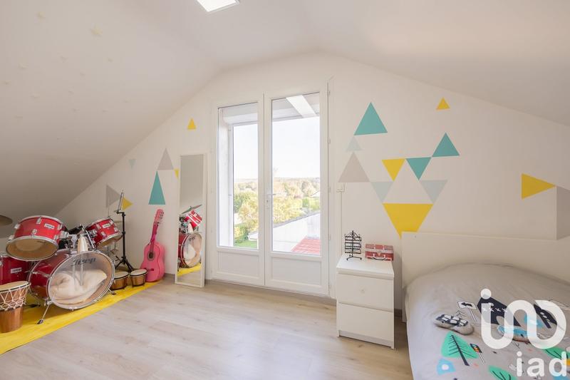 Maison - 140 m² - 6 pièces