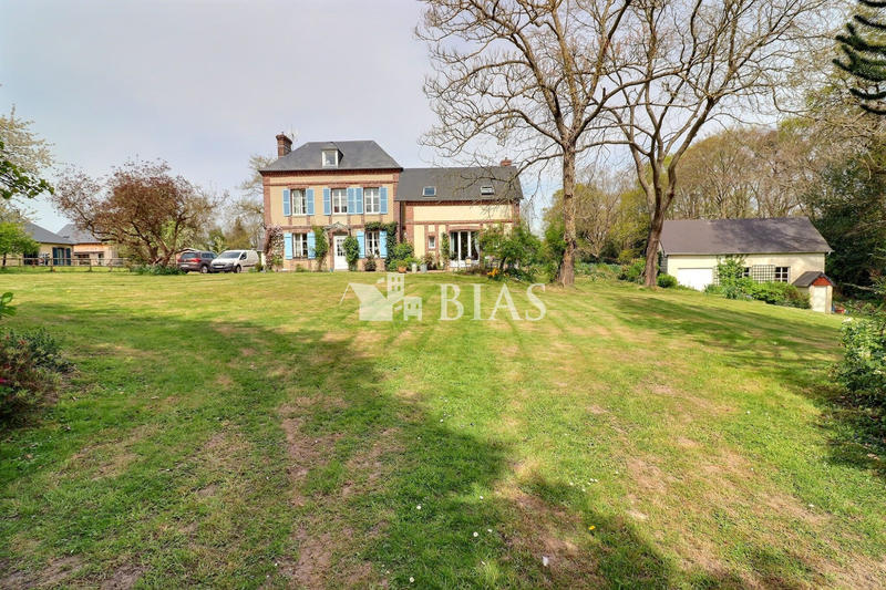 Maison - 152 m² - 6 pièces