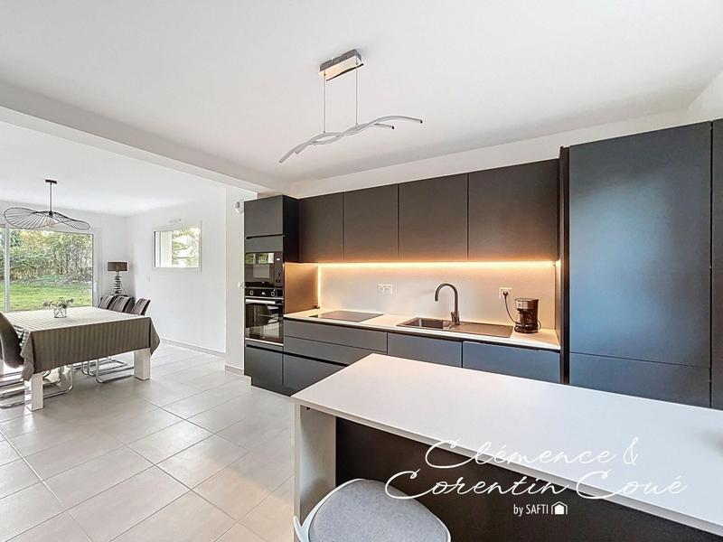 Maison - 145 m² - 7 pièces