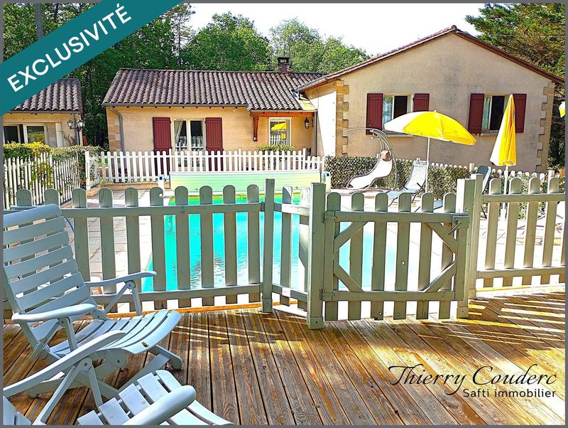 Maison - 208 m² - 8 pièces