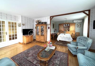 Maison - 103 m² - 6 pièces